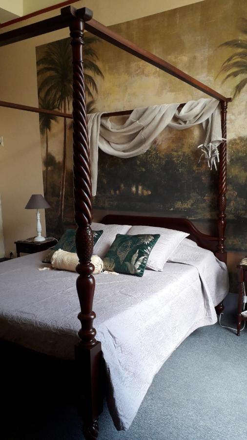 Les Remparts De La Bastide Bed & Breakfast Castillonnes Bagian luar foto